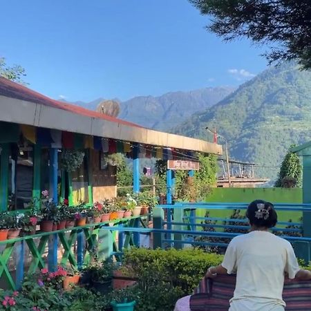 Daragaon Retreat Apartamento Pelling Exterior foto