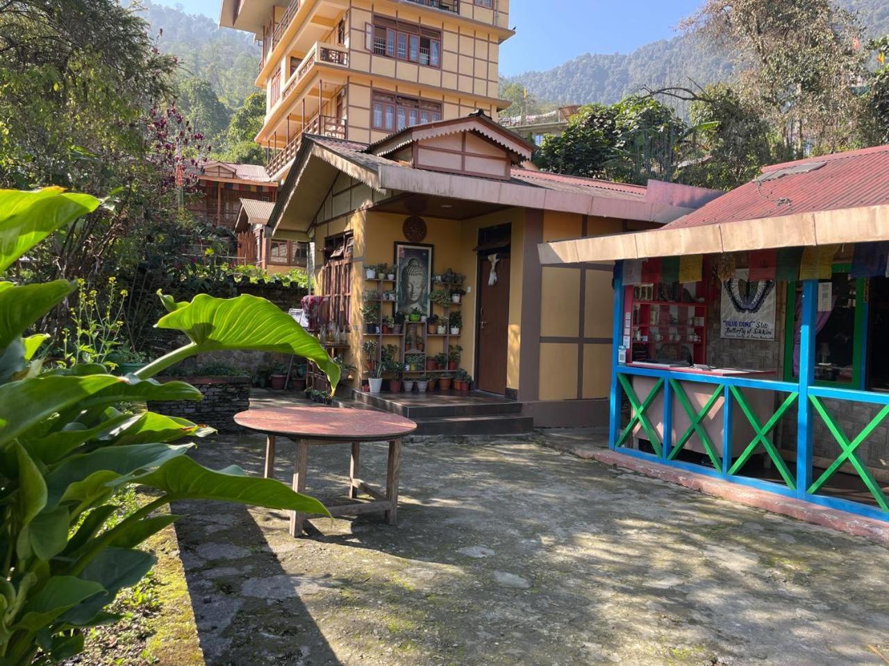 Daragaon Retreat Apartamento Pelling Exterior foto