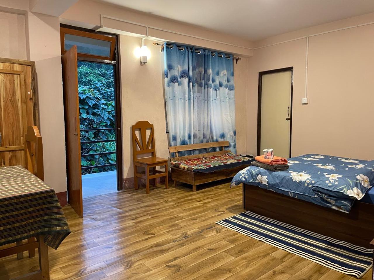 Daragaon Retreat Apartamento Pelling Exterior foto